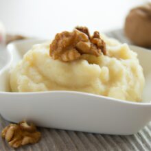 Mashed potatoes with garlic and walnuts- پوره سیب زمینی با سیر و گردو